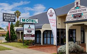 Pioneer Station Motor Inn